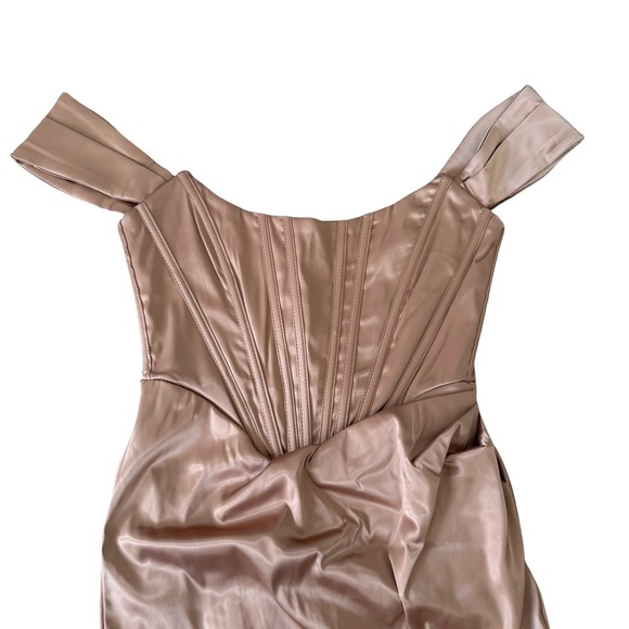 Satin Ruched Off Shoulder Corset Midi Champagne Pink Dress Medium - Picture 6 of 6